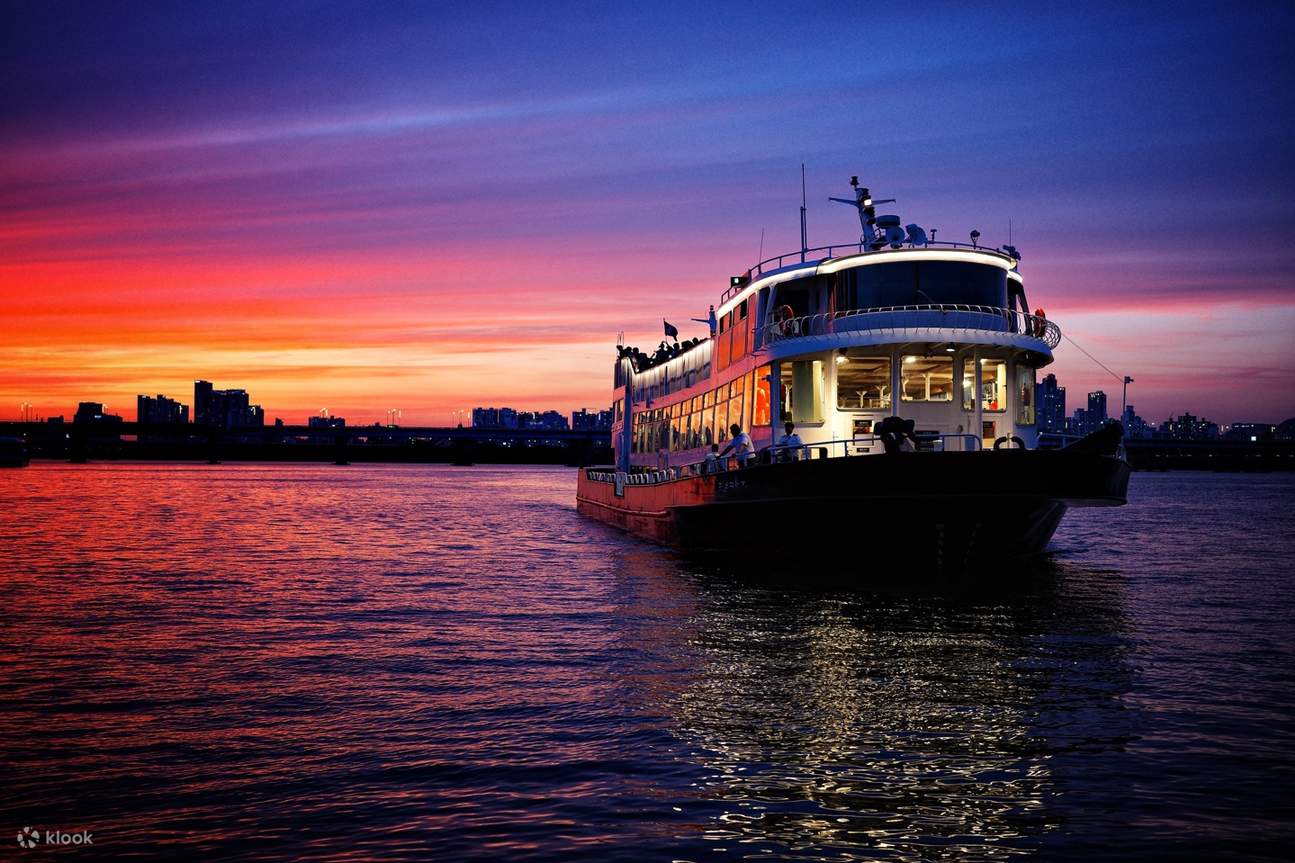  Day 10: SEOUL - SUNSET CRUISE & TRADITIONAL PERFORMANCE (B,D)